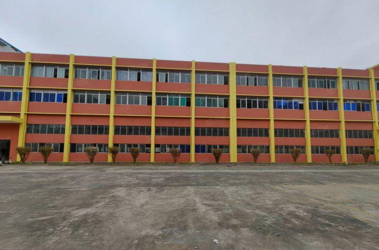 带装修 布吉南湾6000平独门独院带装修仓库厂房出租