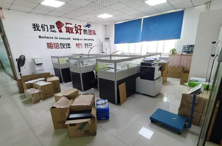 22元起租布吉地铁站新出一手房东楼上2200平厂房出租可分租