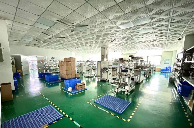 龙岗布吉李朗原房东整层厂房出租1500平方现成精装修红本厂房