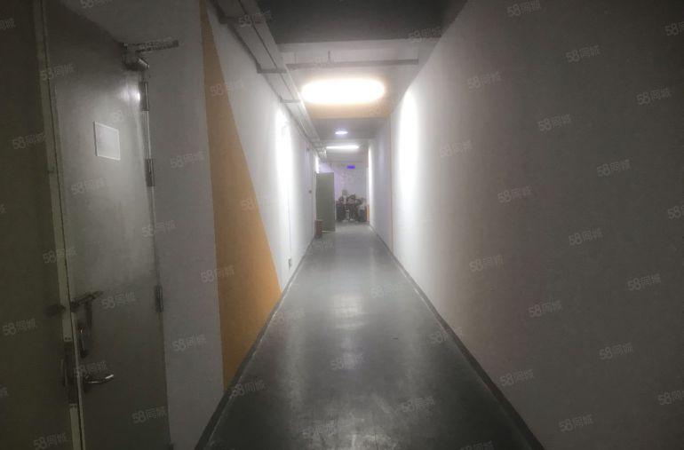 丹竹头地铁站厂房仓库200平300平600平出租