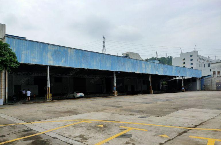 布吉丹竹头地铁站附近3000平物流仓库出租 大小分租空地大