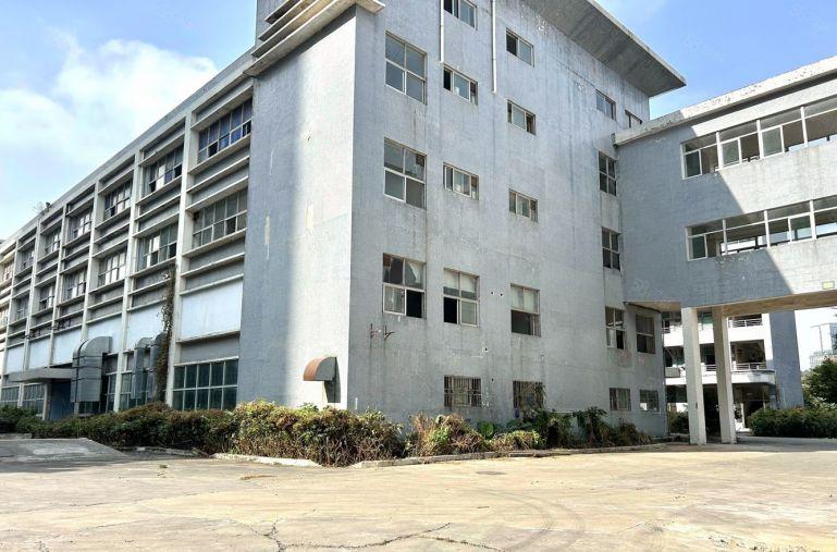 布吉地铁口 500平起 原房东厂房出租 一楼层高7米 带牛角