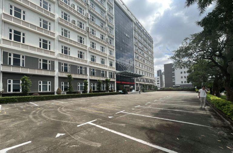 龙岗布吉南岭地铁口厂房办公室电商产业精装修1000平可分租