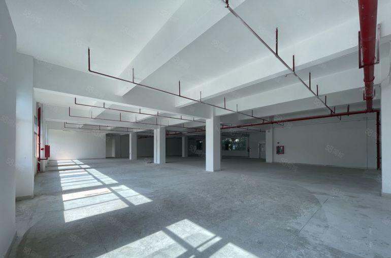 布吉石芽岭地铁口原房东1103平厂房仓库无公摊可办公14号线