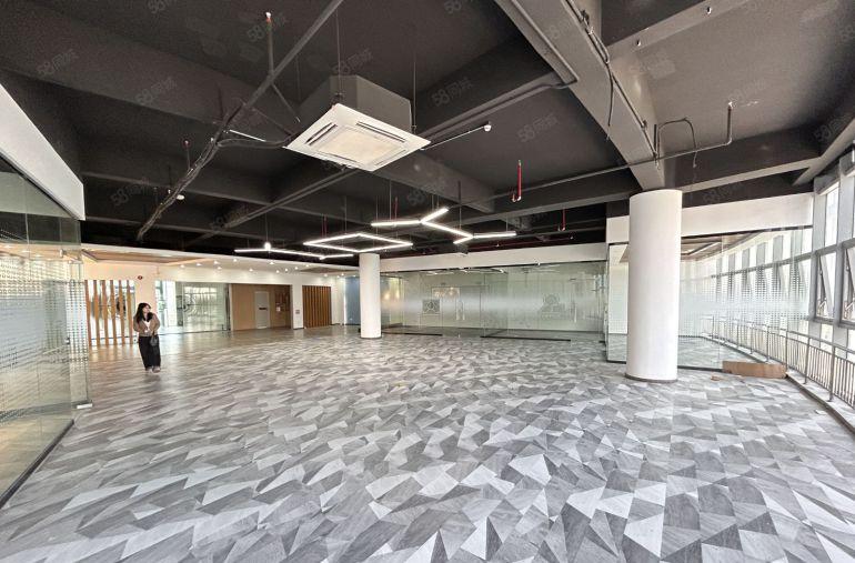 布吉上水径2000平现成装修办公室仓库厂房出租200起分