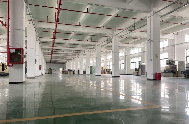 布吉李朗科技园原房东红本一楼1000平方带装修厂房仓库可分租