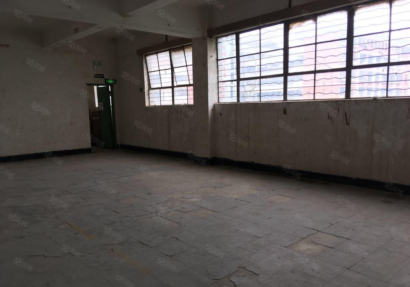 布吉3楼临时独立小仓库