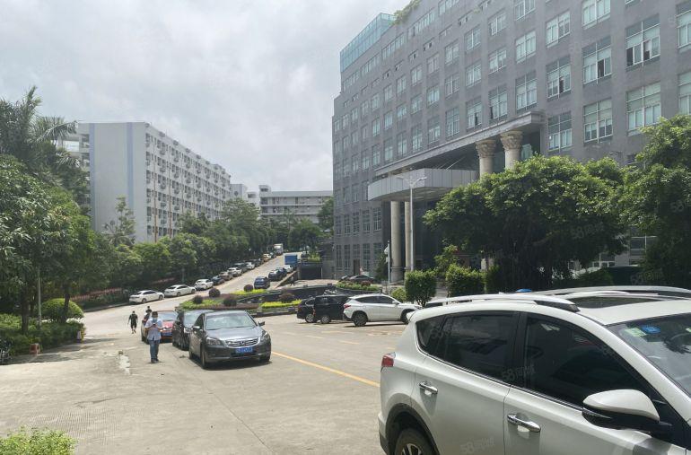 布吉南岭龙山工业区特价厂房仓库800平出租精装修可分租