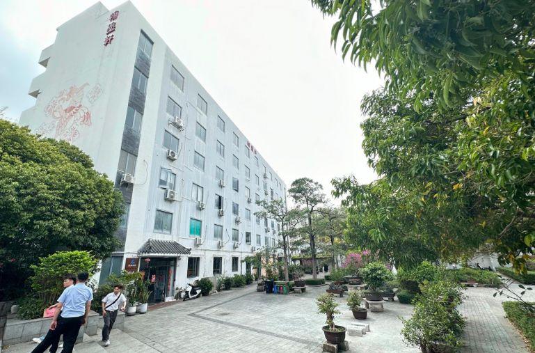 南岭花园式厂房仓库1000平带装修可研发办公生产