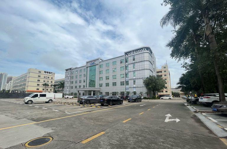 布吉上李朗地铁口厂房出租一楼2000平行业无限制