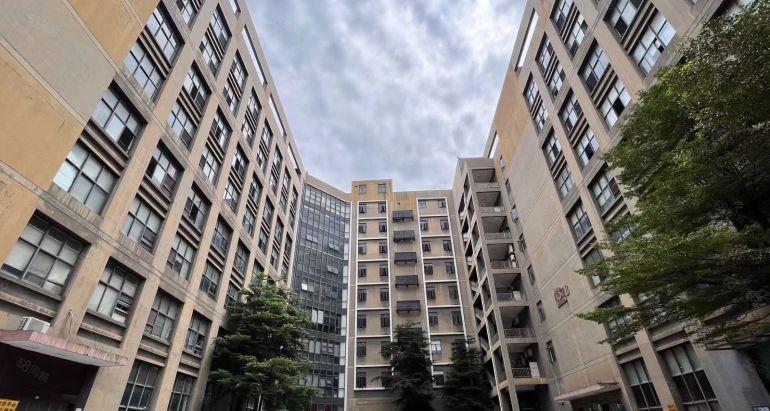 布吉上水径村委红本厂房500平带装修可以分租使用率高