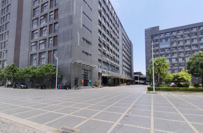 坂田大芬地铁口原房东独院5000平厂房仓库出租100平可分租