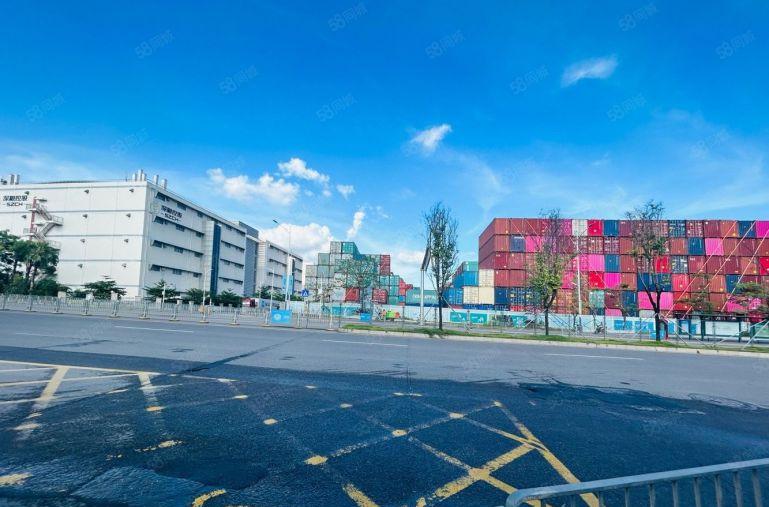 布吉李朗地铁口 花园式科技园，200平起租形象好空地大