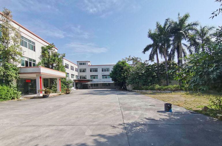 20元起租上李朗地铁口精装修厂房出租100平方起租可办公一楼