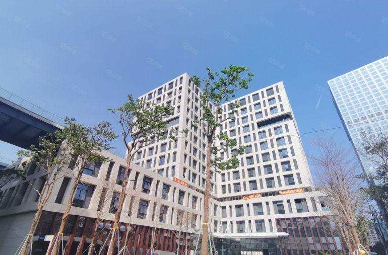 布吉中心街楼上200平花园式出租