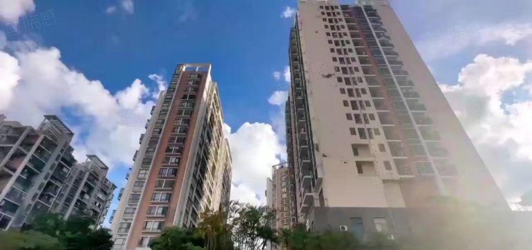 布吉独门独院一楼，无停车费，业主直租