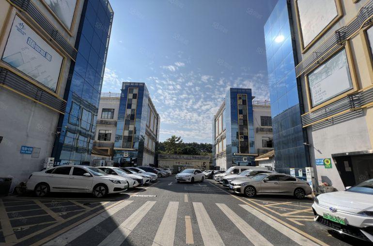 现成家私可分租布吉南岭文创园266平精装办公研发仓库厂房出租