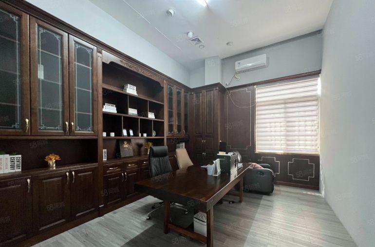 布吉大芬地铁口电商办公室厂房500平方出租带豪华装修拎包入驻