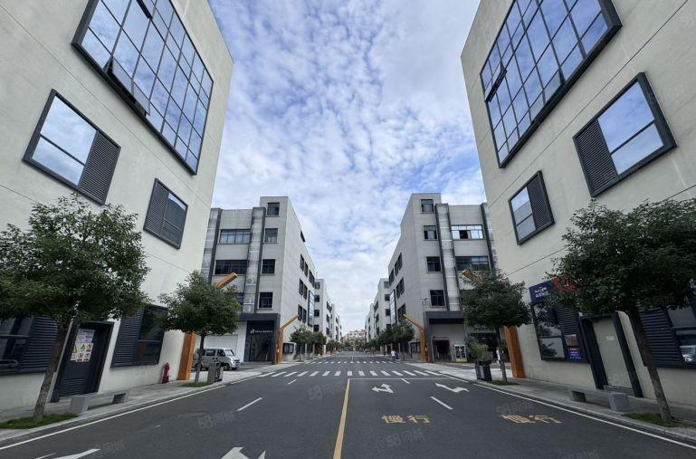 李朗地铁口厂房出租200平起可分租精装修一楼仓库出租