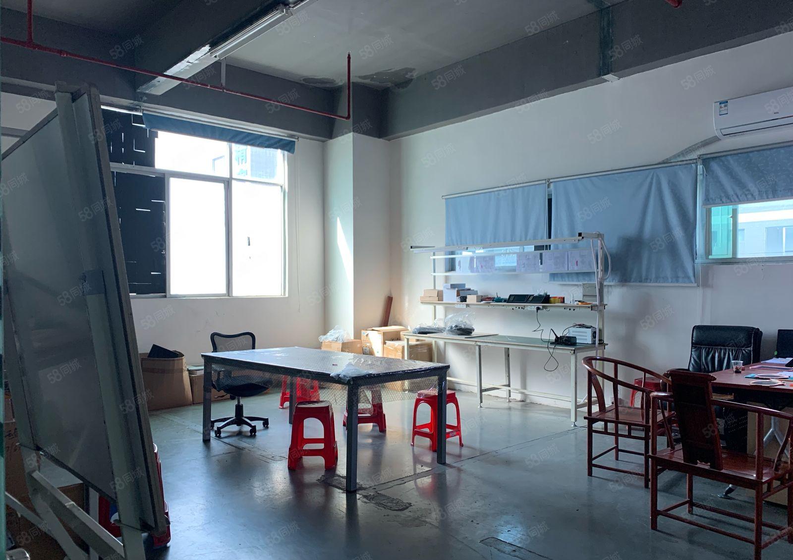 公明西田大型园区楼上1300平 带前台办公室精装修