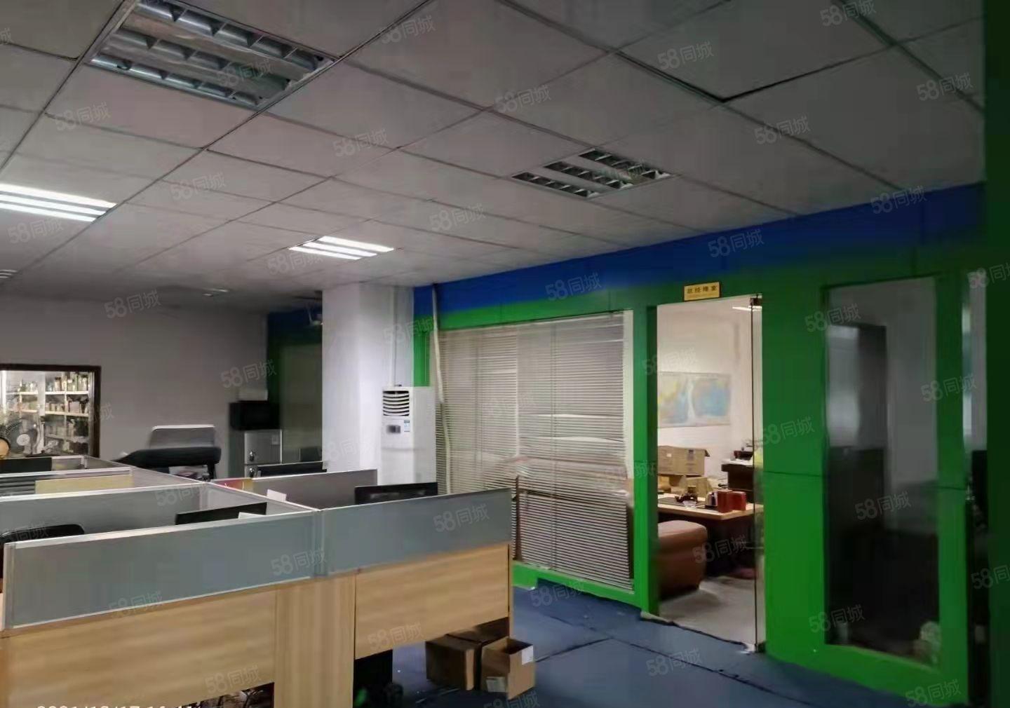 公明靠石岩（楼上800平带装修厂房出租，层高4.5米）好招工