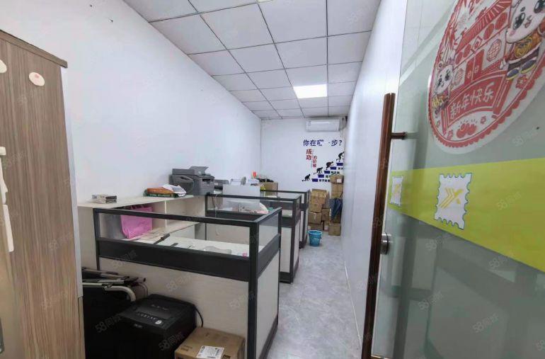 公明东坑原CNC厂出租一楼980平高5.3米，独栋厂房空地大