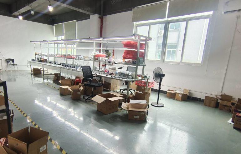 光明长圳地铁口全新豪华装修1000平原房东厂房出租使用率9成