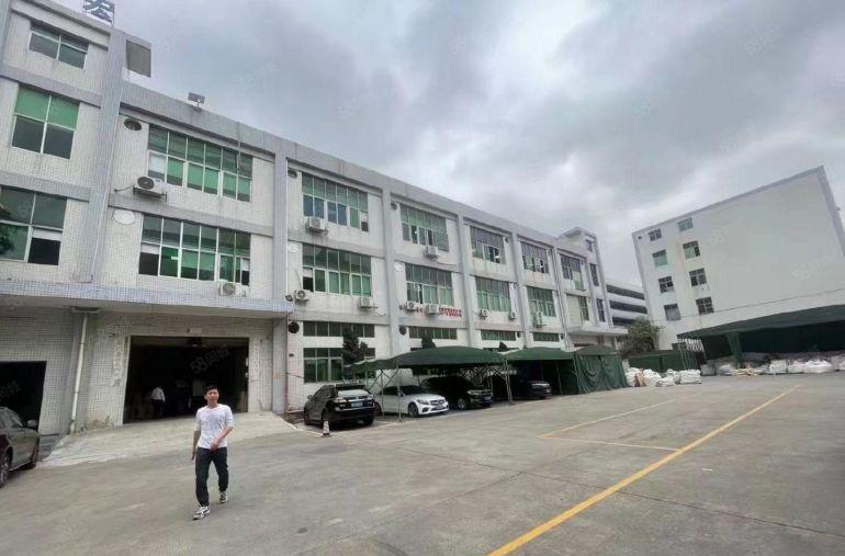 公明原房东新出二楼1800平方带装修厂房仓库出租形象好空地大