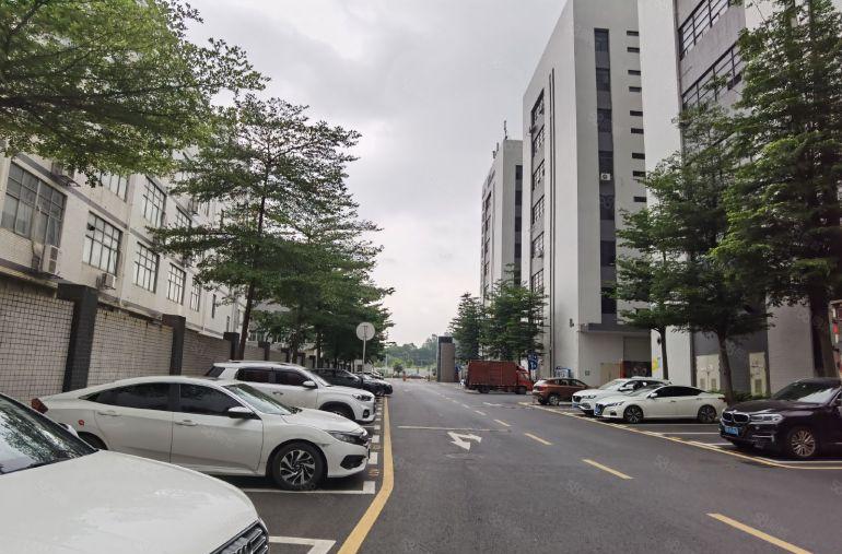 免费送精装修办公室加无尘车间光明将石原房东楼上1580平急租