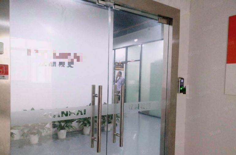 光明公明下村厂房，仓库出租400平可做电子，办公贸易，电商