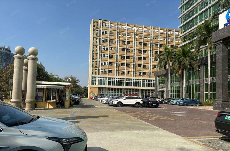 光明田寮高新园区1400平精装厂房出租，研发办公轻生产