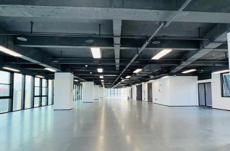 免租期6个月租金20元有补贴 光明科学城面积1500平至2万