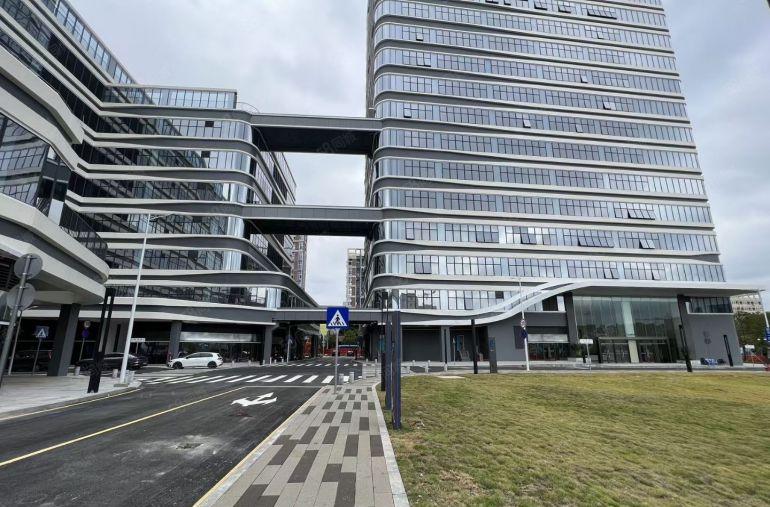 光明区国企国资委红本厂房1500平方起直租可分租