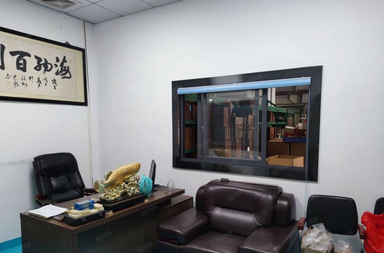 光明区合水口地铁站附近一楼重工业厂房1750平出租现成行车