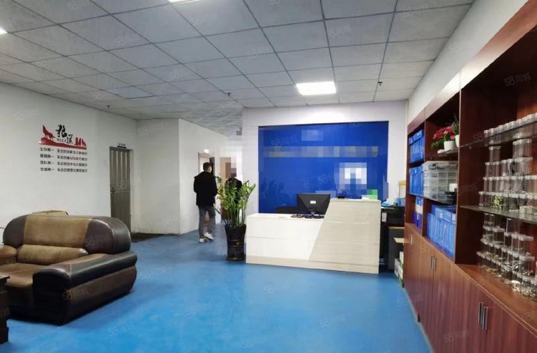 公明李松朗厂房出租2楼600平，前台，精装办公室，生产车间