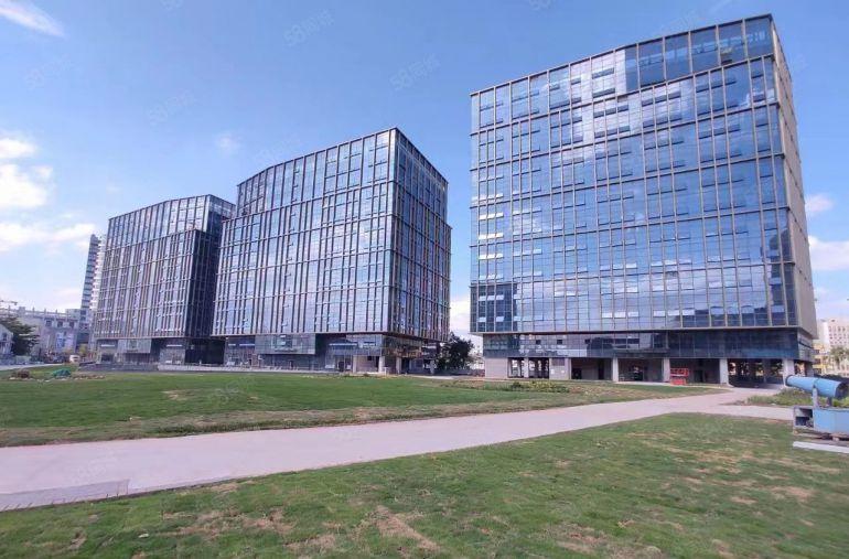 免租高达6个月光明公明薯田埔地铁口南光高速口附近全新玻璃幕墙