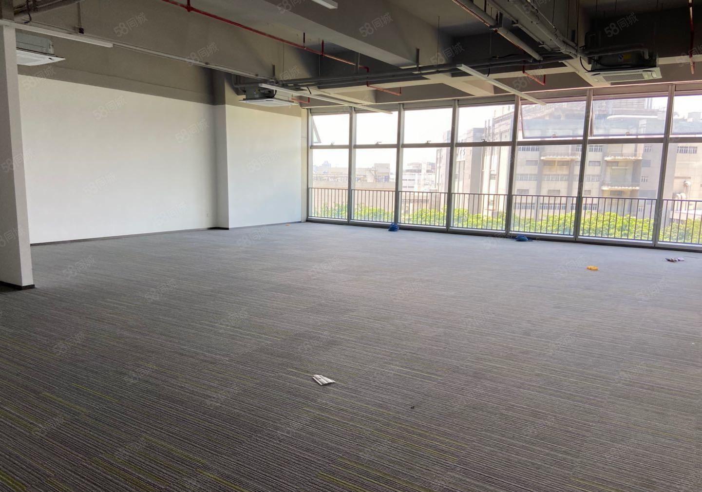 光明区凤凰城地铁口带装修楼上2000平研发电商办公大小可分