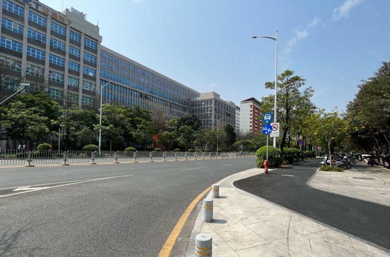 甲子塘高新红本园区楼上装修800平，面积实在，免租3个月