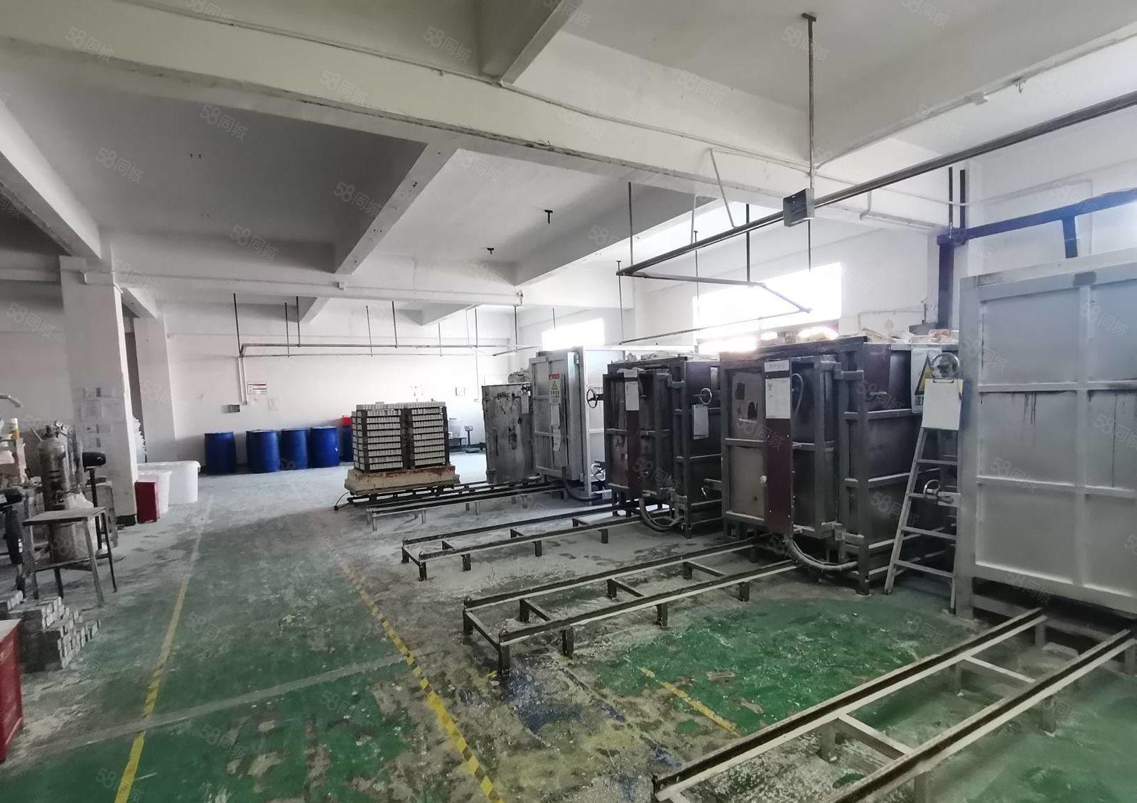 光明上村新出楼上带700平带红本厂房