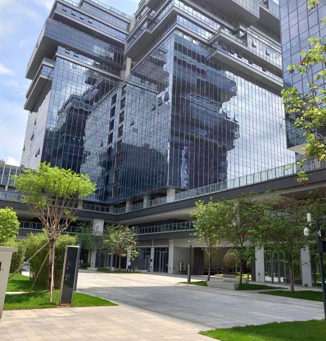 光明高新区地铁旁全新厂房办公研发，可定制装修