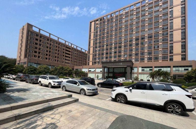 低价厂房出租 光明甲子塘高新红本园区一楼整层2000平