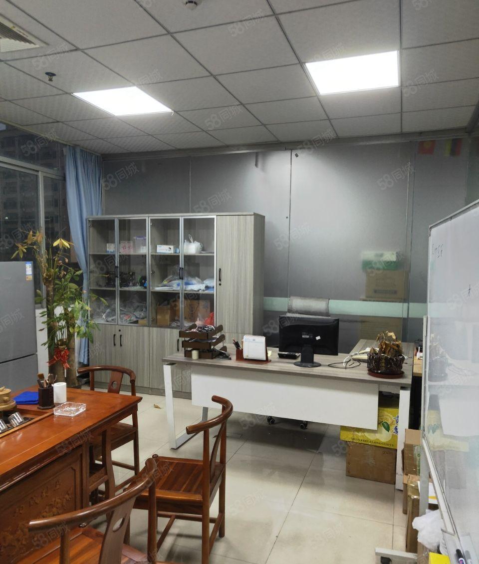 公明北环边大型园区二楼精装修厂房1000平，空地大，形象好