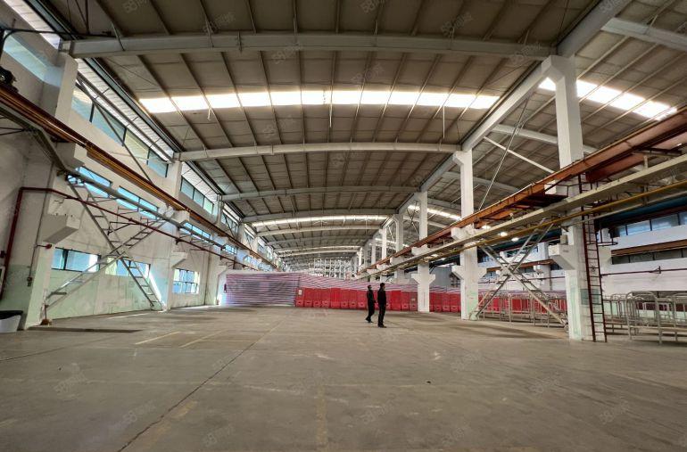 光明工业园原房东带红本2000平钢构厂房出租带行车滴水11米