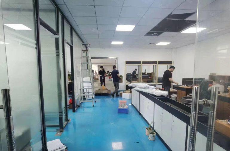 公明蒋石厂房，仓库出租（860平精装，无转让费入住即可生产）