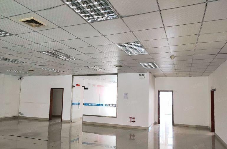 首月租金立减百分之10，公明楼村3000平方精装厂房业主直租