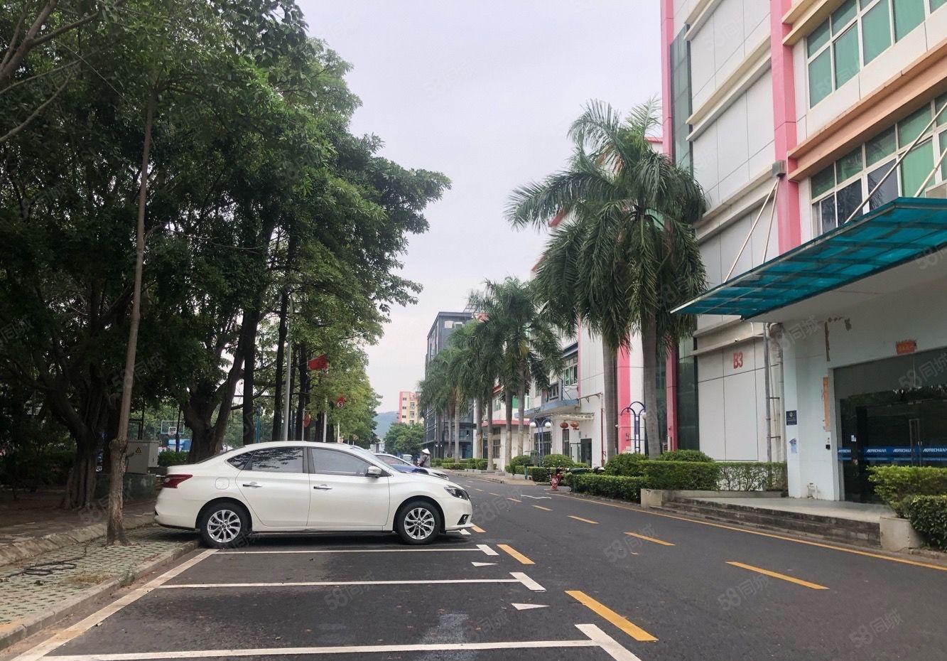 光明楼村6号线地铁口原房东独院4层9500平方可办环保