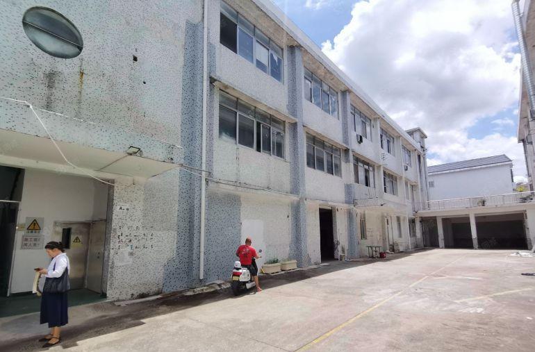 光明地铁口2000平独门独院精装物流仓库生产电商办公出租分租