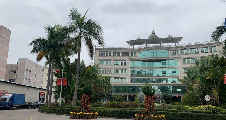 光明地铁口旁高新工业园500平起租实际面积原房东可做研发生产