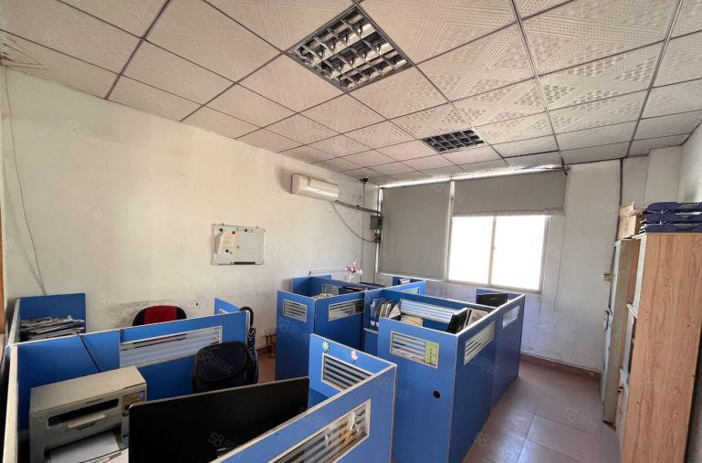 租金15元光明将石楼上300平带精装修办公室出租仓库出租