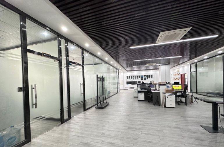 光明将石原房东厂房精装1600平整层，近高速口，带卸货平台